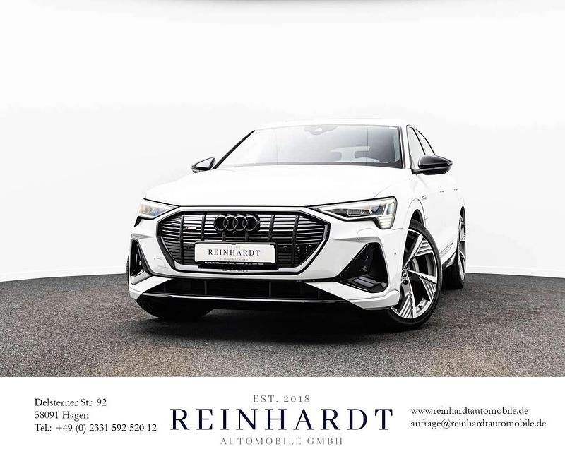 Gletscherweiß metallic Gebraucht 2022 Audi e-tron Sportback S-Line SUV | 44.445 € (Fairer Preis) - Bild 1/3