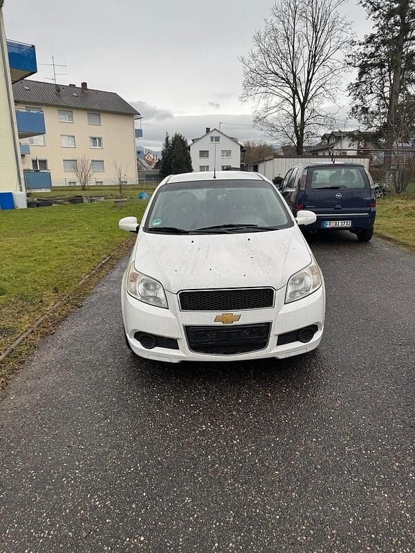 Gebraucht Chevrolet Aveo 84 PS (61 kW) 2008 Weiß Kleinwagen