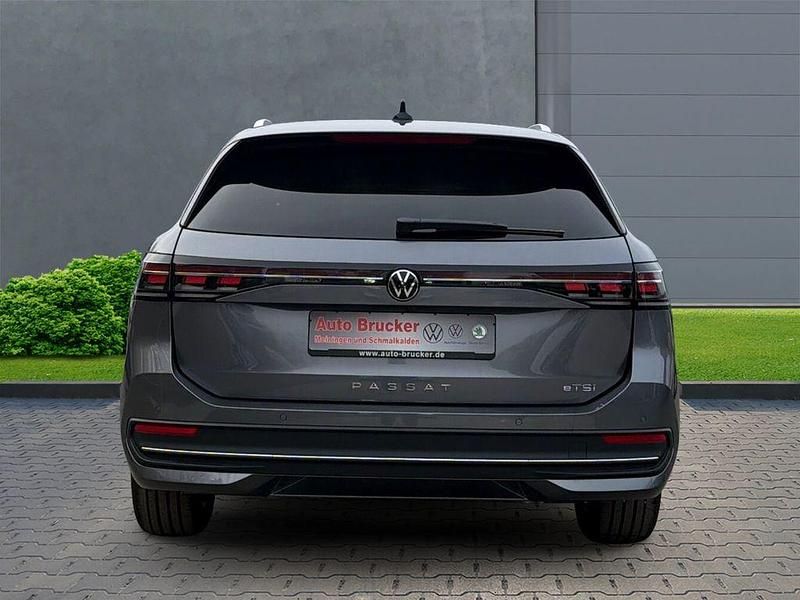 Neu VW Passat Business 150 PS (110 kW) 2026 Grau Kombi