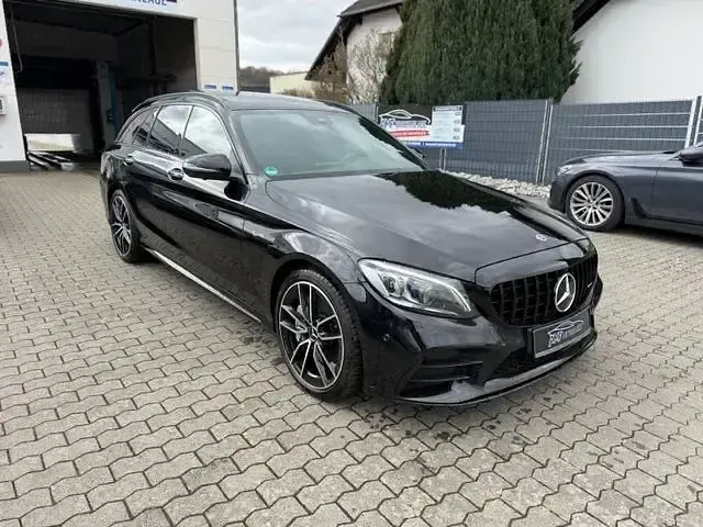 Gebraucht Mercedes C43 AMG AMG 390 PS (286 kW) 2020 Schwarz Limousine