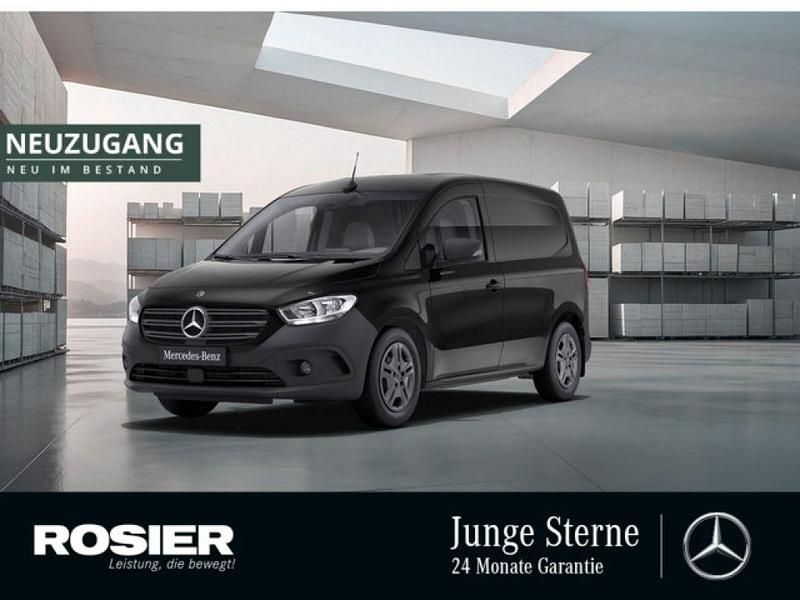 Schwarz / dravitschwarz Gebraucht 2022 Mercedes Citan 110 Van | 17.791 € (Superpreis) - Bild 1/4