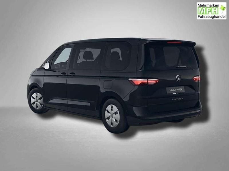 Neu VW Multivan 150 PS (110 kW) 2025 Deep black perleffekt Van