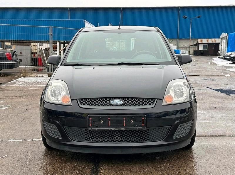 Używany Ford Fiesta 84 KM (61 kW) 2008 Czarny Hatchback