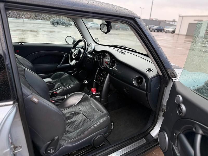 Gebraucht Mini Cooper Coupé 116 PS (85 kW) 2004 Grau Coupé