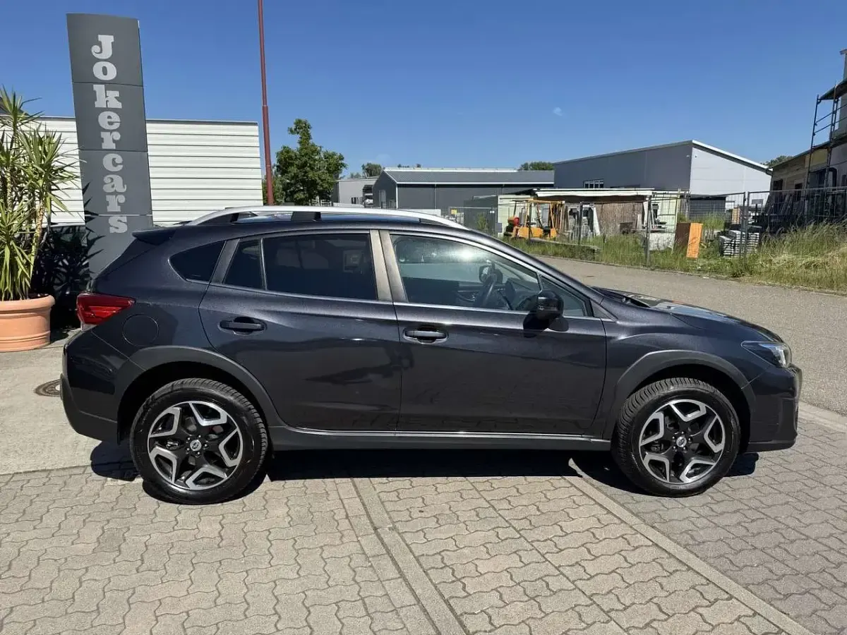 Gebraucht Subaru XV Comfort 156 PS (114 kW) 2019 Dark gray (m) SUV