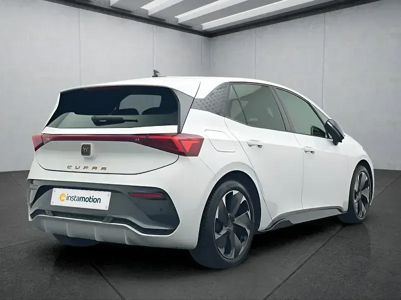 Gebraucht Cupra Born 169 kW (231 PS) 2025 Weiß Kleinwagen