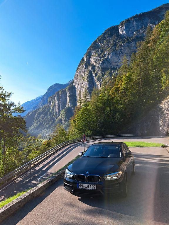 Gebraucht BMW 116 Sport Line 109 PS (80 kW) 2016 Schwarz Kleinwagen