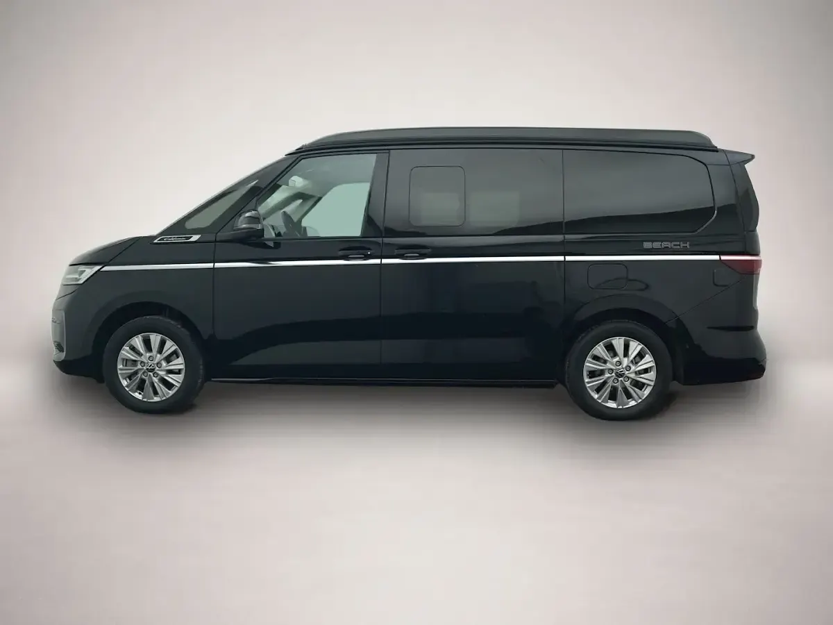 Neu VW California Beach 150 PS (110 kW) 2026 Schwarz Van