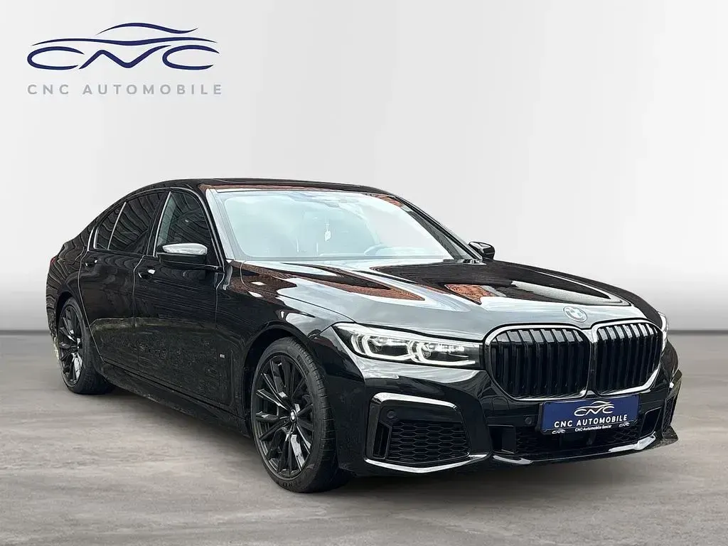 Gebraucht BMW 730 Shadowline 265 PS (194 kW) 2022 Schwarz Limousine