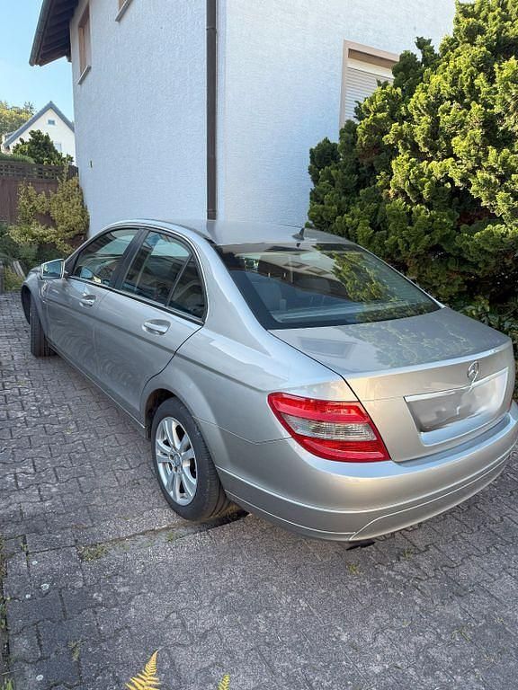 Beige Gebraucht 2008 Mercedes C180 Limousine | 7.500 € (Fairer Preis) - Bild 1/4