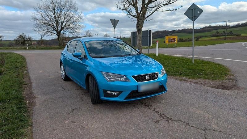 Gebraucht Seat Leon FR 179 PS (131 kW) 2016 Blau Limousine