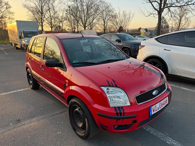 Gebraucht Ford Fusion 101 PS (74 kW) 2005 Rot Kleinwagen