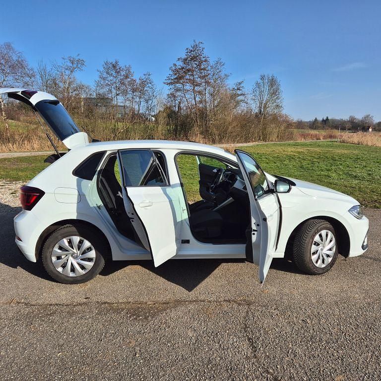 Gebraucht VW Polo Move 95 PS (69 kW) 2024 Schwarz Kleinwagen