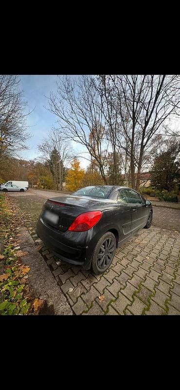 Gebraucht Peugeot 207 CC 119 PS (87 kW) 2008 Schwarz Cabrio