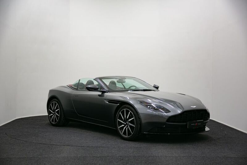 Gebraucht Aston Martin DB11 510 PS (375 kW) 2019 Grau Cabrio
