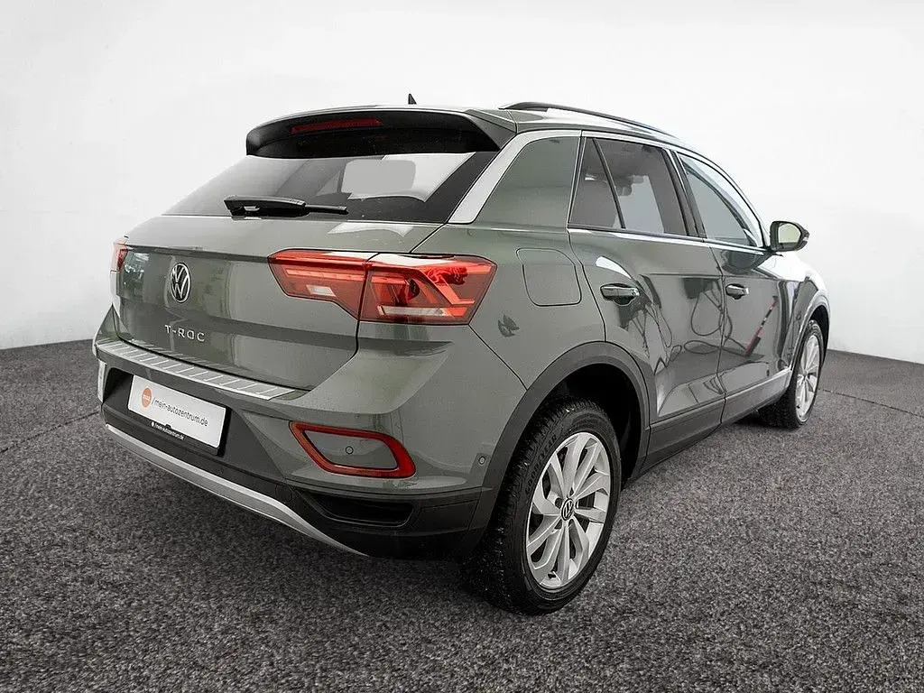 Gebraucht VW T-Roc Beats 150 PS (110 kW) 2023 Blau SUV