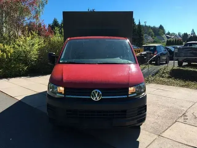 Gebraucht VW T6 84 PS (61 kW) 2016 Rot Van