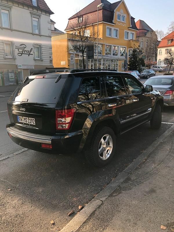 Schwarz Gebraucht 2005 Jeep Grand Cherokee SUV | 3.720 € (Guter Preis) - Bild 1/3