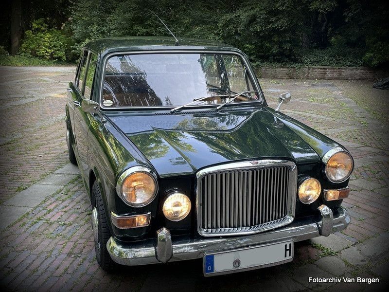 Grün Gebraucht 1966 Austin 1100 Limousine | 14.950 € - Bild 1/4