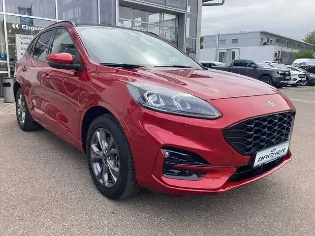 Gebraucht Ford Kuga ST-Line X 225 PS (165 kW) 2021 Rot SUV