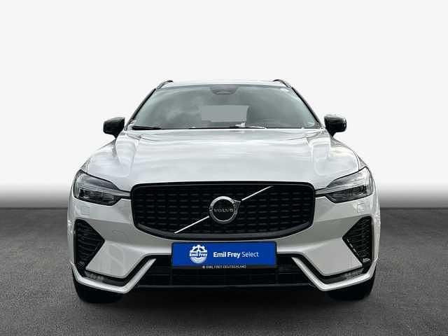Gebraucht Volvo XC60 Plus 250 PS (183 kW) 2024 Crystal weißperleffekt SUV