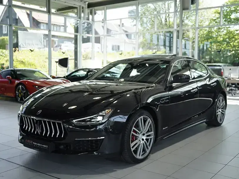 Gebraucht Maserati Ghibli GranLusso 350 PS (257 kW) 2018 Schwarz Limousine