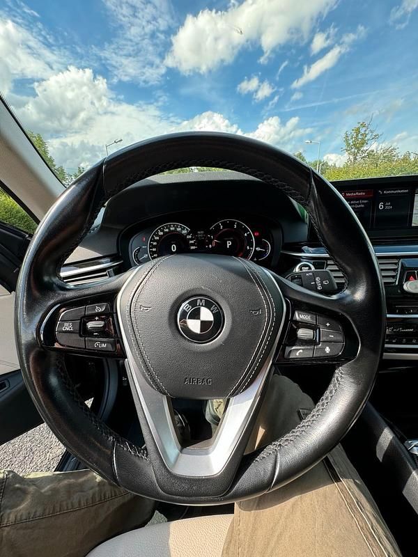 Usata BMW 520 200 CV (147 kW) 2017 Nero Station wagon