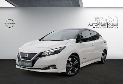 Gebraucht Nissan Leaf N-Connecta 110 kW (150 PS) 2020 Weiß Kleinwagen