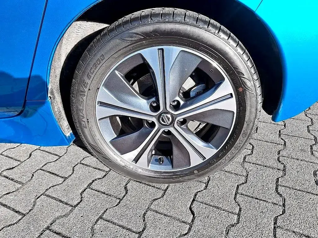 Gebraucht Nissan Leaf Tekna 160 kW (218 PS) 2019 Blau Kleinwagen