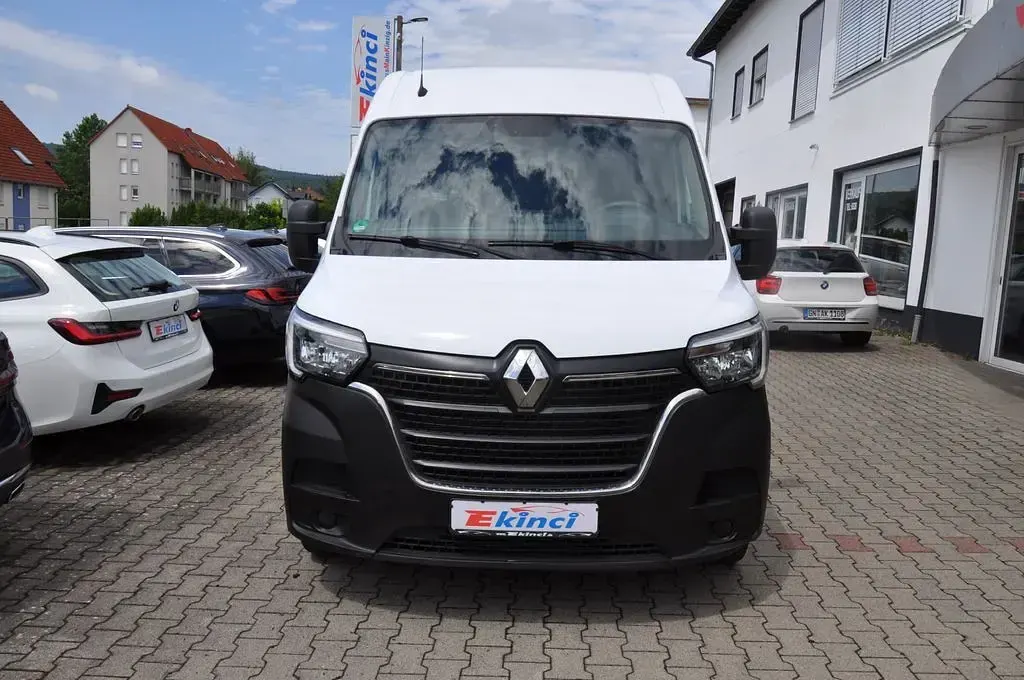 Gebraucht Renault Master 150 PS (110 kW) 2022 Weiß Van / Kleinbus