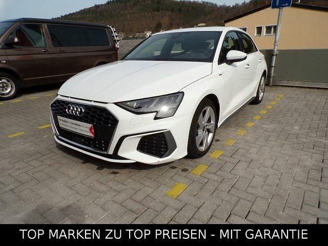 Gebraucht Audi A3 S-Line 150 PS (110 kW) 2022 Weiß Limousine
