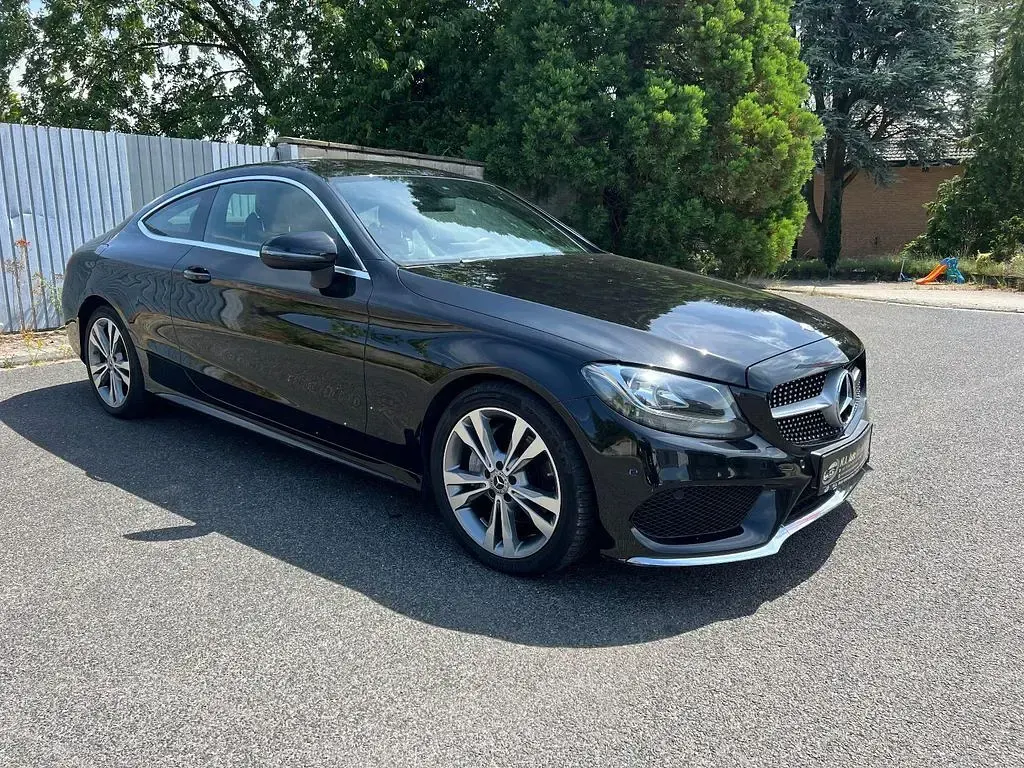 Gebraucht Mercedes C220 AMG line 170 PS (125 kW) 2017 Schwarz Coupé