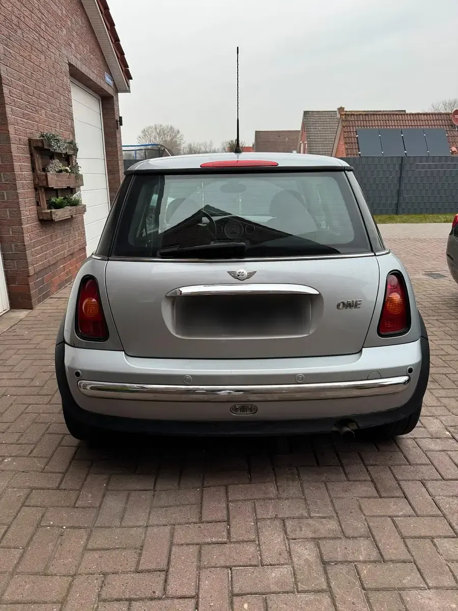 Gebraucht Mini ONE 90 PS (66 kW) 2004 Silber Kleinwagen