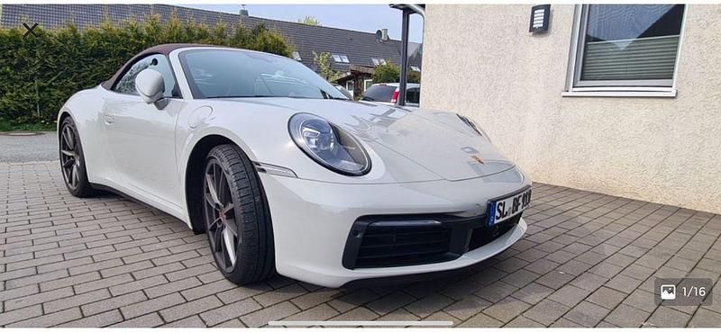 Grau Gebraucht 2021 Porsche 911 Carrera 4S Cabriolet Cabrio | 155.000 € - Bild 1/4