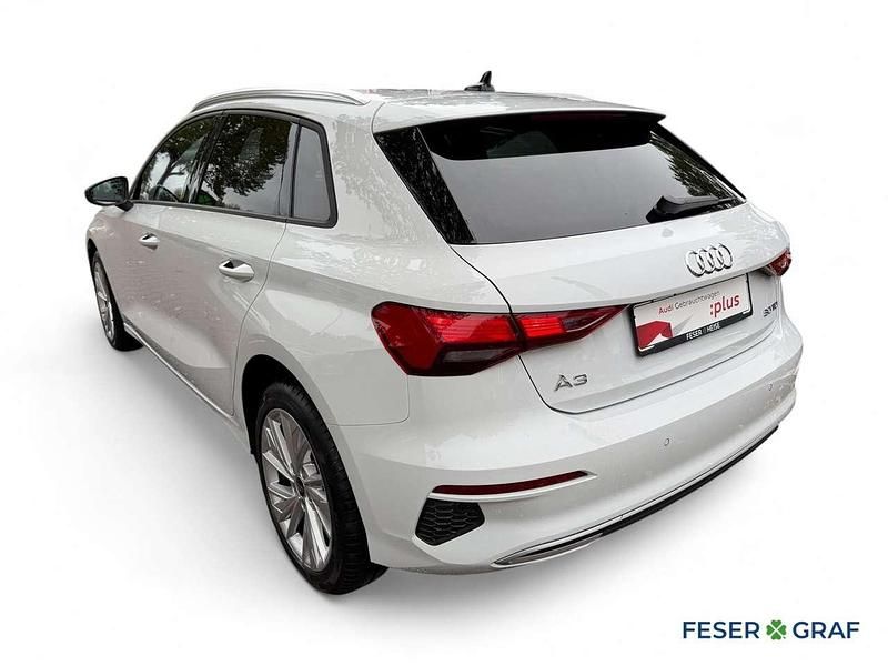 Gebraucht Audi A3 Advanced Plus 116 PS (85 kW) 2024 Gletscherweiß metallic Limousine