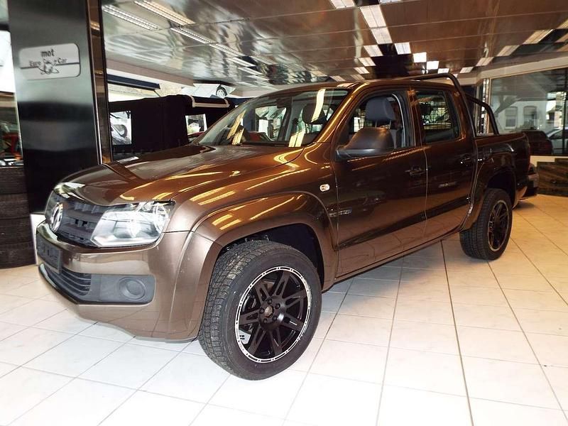 Braun Gebraucht 2013 VW Amarok Basis Abholung | 17.900 € (Teuer) - Bild 1/4