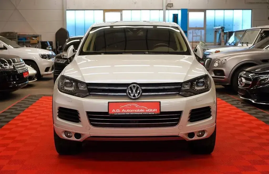 Gebraucht VW Touareg 245 PS (180 kW) 2013 Weiß SUV
