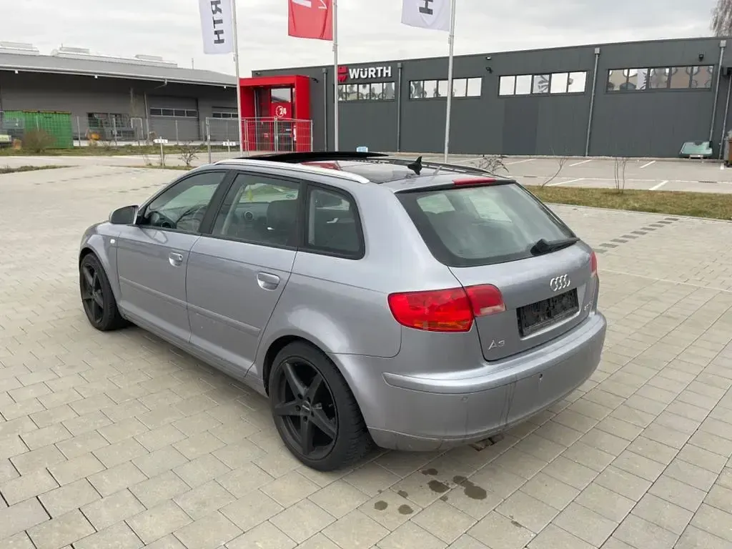 Gebraucht Audi A3 Sport 140 PS (102 kW) 2006 Silber Kleinwagen