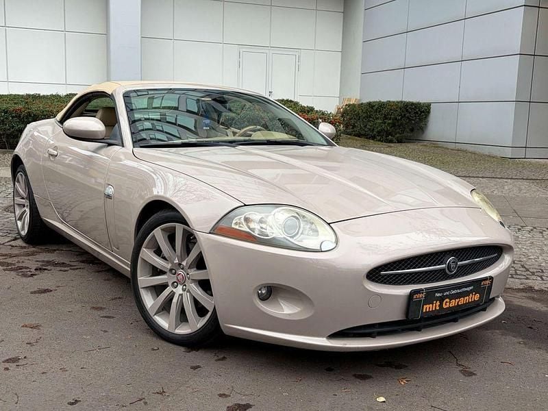 Gebraucht Jaguar XK 298 PS (219 kW) 2008 Beige Cabrio