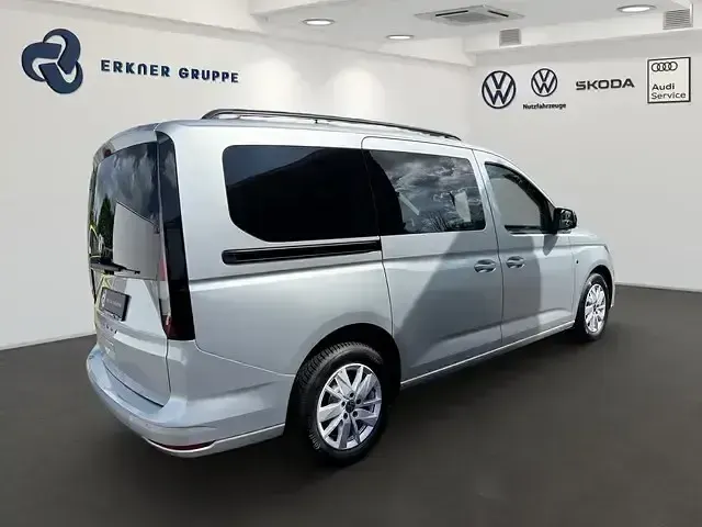Gebraucht VW Caddy Maxi Life 122 PS (89 kW) 2026 Reflexsilber metallic Van / Kleinbus