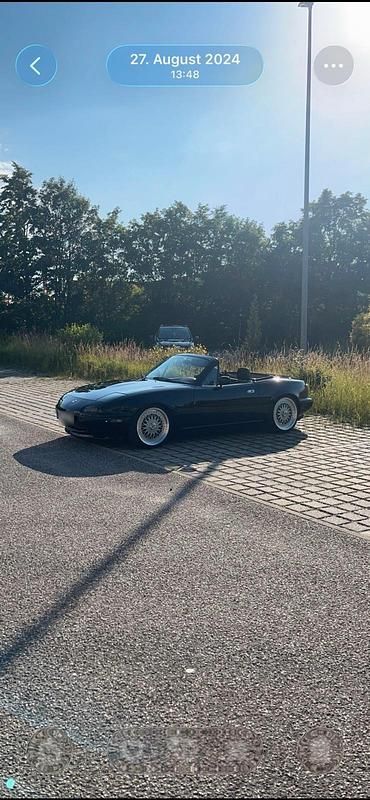 Gebraucht Mazda MX5 90 PS (66 kW) 1996 Schwarz Cabrio