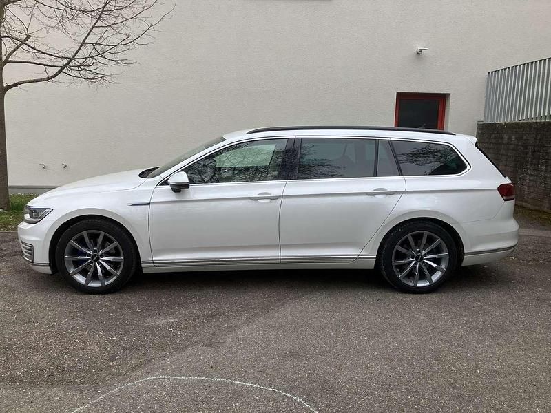 Gebraucht VW Passat GTE 218 PS (160 kW) 2018 Weiß Kombi