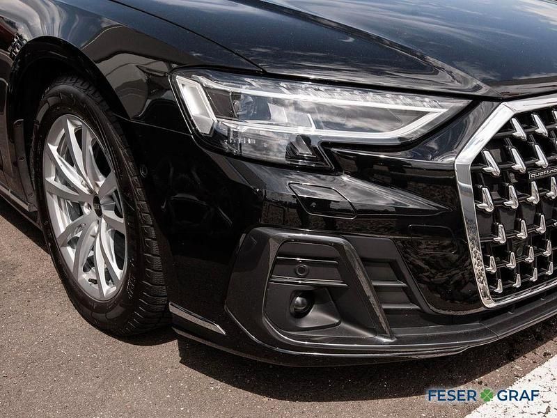 Gebraucht Audi A8 Ambiente 286 PS (210 kW) 2023 Mythosschwarz metallic Limousine