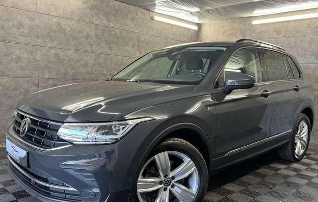 Grau Gebraucht 2021 VW Tiguan Life SUV | 29.360 € (Fairer Preis) - Bild 1/4