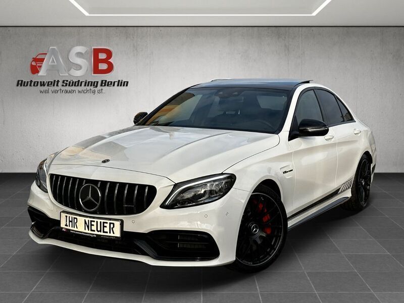 Polarweiss unilack Gebraucht 2021 Mercedes C63S AMG AMG Limousine | 78.999 € - Bild 1/4