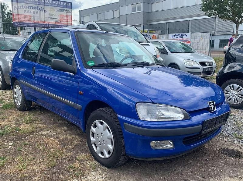 Blau Gebraucht 1998 Peugeot 106 Kleinwagen | 2.500 € (Fairer Preis) - Bild 1/4