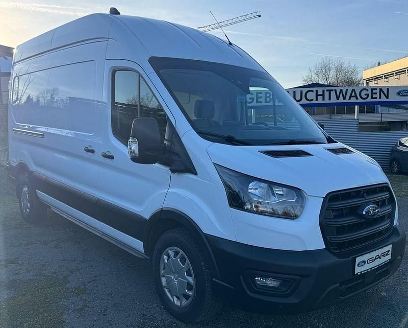 Weiß Gebraucht 2024 Ford Transit Trend Van / Kleinbus | 27.990 € - Bild 1/4