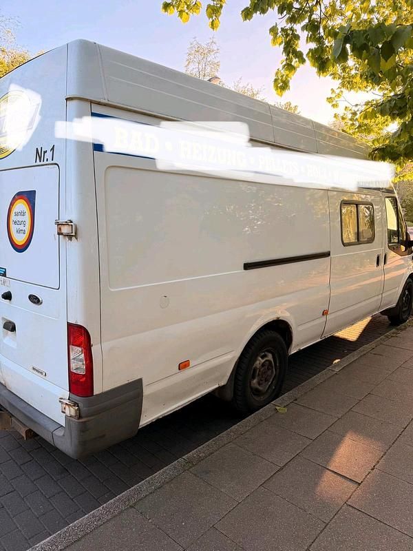 Second-hand Ford Transit 200 CP (147 kW) 2011 Alb Monovolum