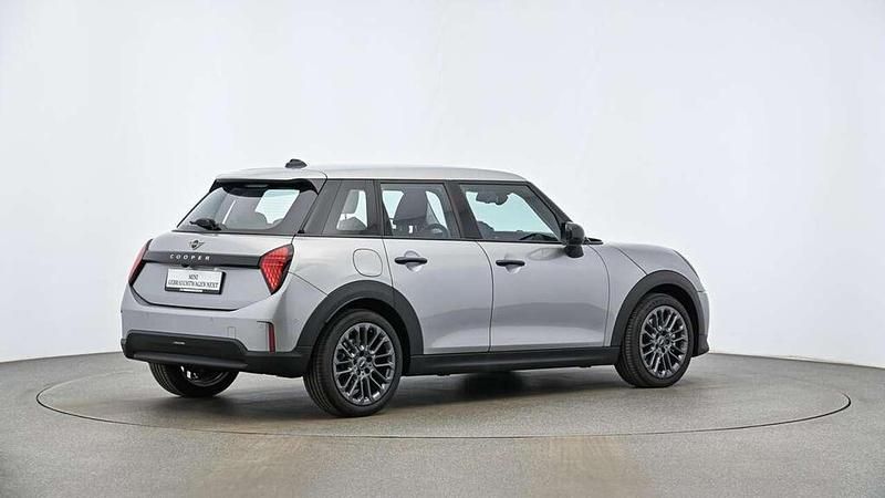 Gebraucht Mini Cooper Classic 156 PS (114 kW) 2024 Grau Kleinwagen