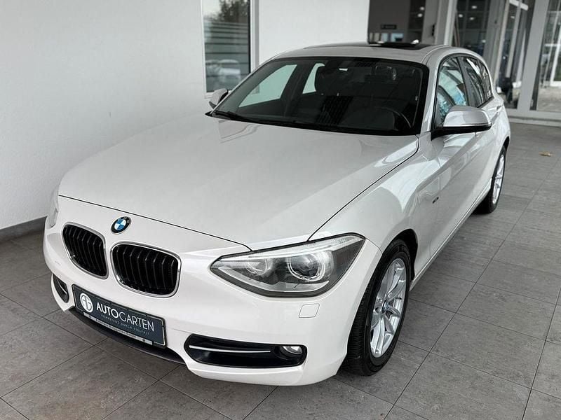 Weiß Gebraucht 2012 BMW 116 Sport Line Kleinwagen | 4.950 € (Guter Preis) - Bild 1/4